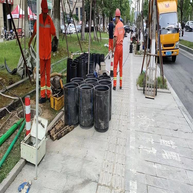 依兰管道短管置换修复