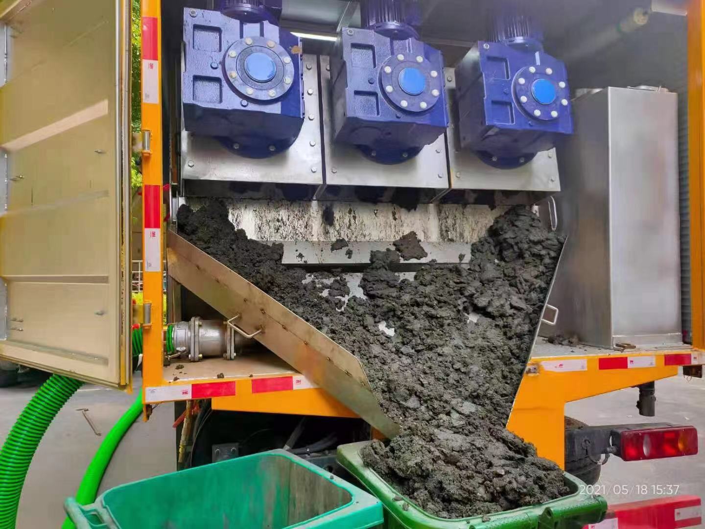 依兰化粪池清掏城市维护站-泥浆净化干湿分离处理